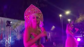 Russian Girls - Новый Американ Бой