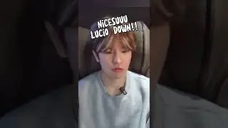 stray kids playing overwatch!!