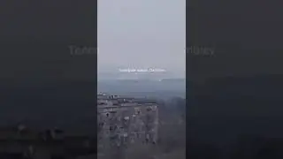 ВСУшники наблюдают за накрытием русской артой позиций своих "побратимов".