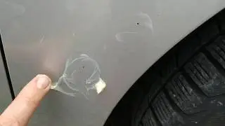 ➤ Enlever le goudron de la carrosserie avec du beurre