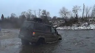 Вброд на УАЗ Патриот
