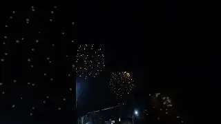 Those little voices shouting "yeey" in the background are the cutest 🫶. Merry Christmas everyone!