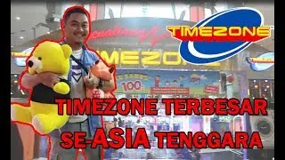 capit boneka di Timezone  Terbesar se-Asia Tenggara (claw machine)  - mama jajan episode 2