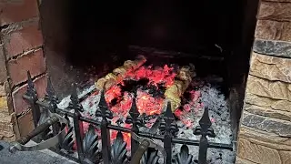 Уголек для шашлыков почти нахаляву. Зимой уголёк - летом шашлычок