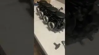 CBR600F4 Carburetors
