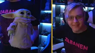 Пятёрка показывает свои подарки на НГ
