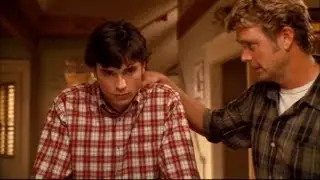 Clark and Jonathan Kent's "Father-son" Moments -- (Smallville - S1-3; E9)
