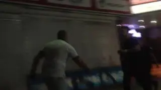 Пьяный мужик и охрана НК Галактика, Тропикана в Благовещенске. Один против всех.
