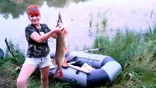 Урал Батюшка не пожадничал, голавль и даже щуки в жару.