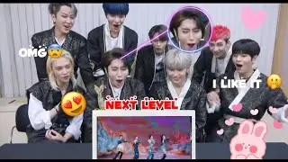 Stray kids reaction aespa 