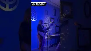 MØNTE performing "Sam's Song" *Holiday* Valentine's Day On The MIC #shorts