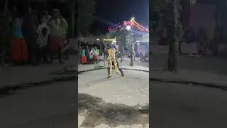 enga karuppa varan parungada 