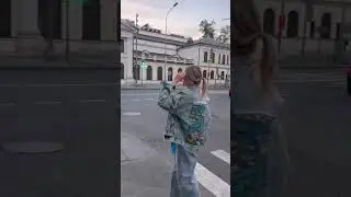 Роспись джинсовой куртки по мотивам работы К.Моне
