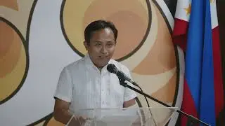 UP CMC Dean Fernando Paragas delivers welcome remarks