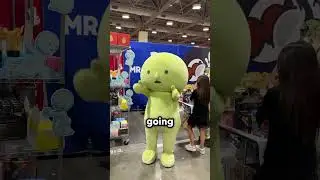 SO MUCH Genshin Impact Merch at FanExpo Canada 2024!