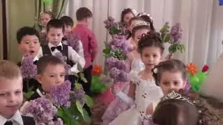 Вход на выпускной в детском саду 