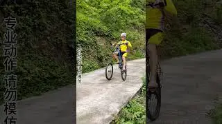 When riding, I pay great attention to riding safety, which can be seen from the helmet I wear