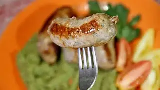 German homemade frying sausages in pork intestines / Würstchen