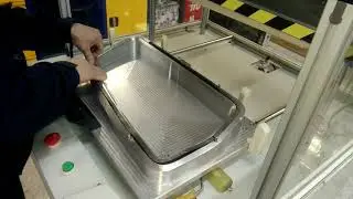 Приклейка уплотнителя