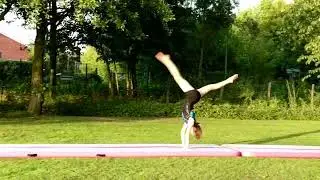 ❤️ GYMNAST KARINA DOES GYMNASTICS TUMBLING DANCE CIRCUS ❤️