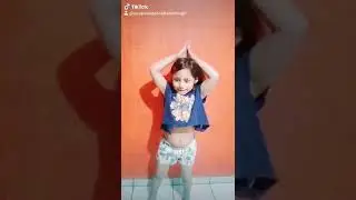 bailando este culo natural no plastic