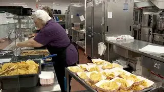 Anoka-Hennepin School Lunchrooms Cope With Food Allergies