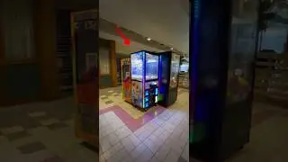 I Found Claw Machines Inside of an ABANDONED Mall 