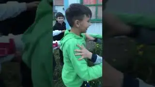 Брат защищал сестру вторая часть