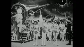 Riding SpaceX to the moon! Spicyverse's Man on the Moon.