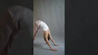 Sexy💋 yoga in pantyhose _ Yoga Flow _Flexibility Middle Splits Stretch _Sexy stretching in pantyhose