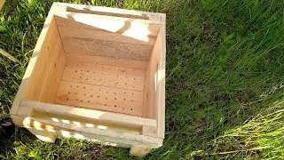 A box for dry salting fish