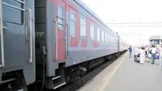 Прибытие ЭП2К-046 с поездом №341 Нижневартовск - Екатеринбург