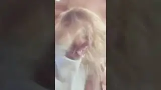 Headbanging in a white dress 🙌