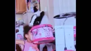 Little girl farting 