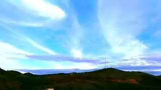 Timelapse das Torres no Alto da Montanha Time-lapse das Torres e Nunves