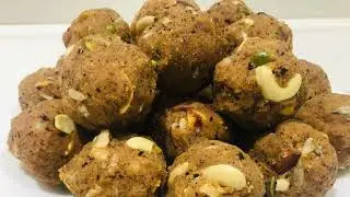 Winter Punjabi Special Pinni Recipe - Grandmother Style | Punjabi Pinniyan Di Recipe | Laddu Recipe