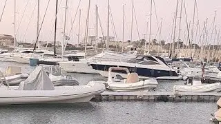 YACHTS
