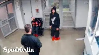 Justin Bieber Steps Out of Line during Sobriety Test