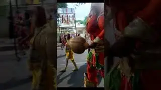 டேய் நடு ரோடு ல பன்ற காரியமா இது || kuthu dance in street😂🤣😍