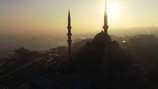 Eminönü’nde Gün Doğumu | 4K HAVA ÇEKİM