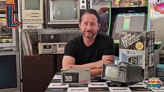 Television portatil en MEMORABILIA CAFE