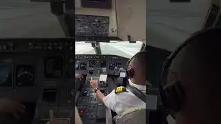 Cockpit View, landing..Pilot focus