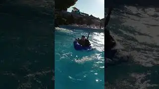 Влад в аквапарке 