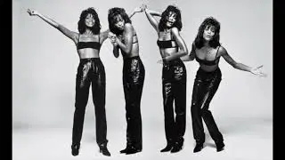 RARE! Singing Lesson From Whitney Houston! Radio Show Chicago 1995 'Happy Birthday Dear Whoever"