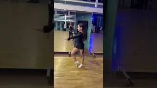 Учусь красиво "шагать" с Тарасовой Ольгой Владимировной. #dance #dancestudio #танцы