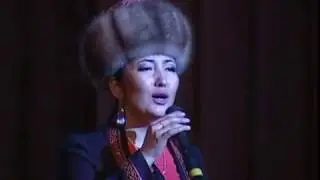 Муратбек Бегалиев ''Ата энеме''  аткаруучу Кундуз Таштаналиева
