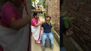 Papa 👴 ko ya kya khila Diya 😂Father and daughter 🧒 #shortvideo #funny #bangladesh #comedy #video