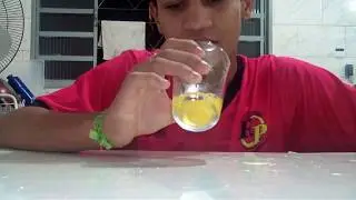 Tomando ovo cru💣