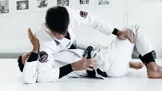 Rafael Mendes | Omoplata Details from Top Side Control | artofjiujitsu.com