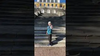 В конце упал😂 ХАХАХА🤣 Shuffle на лестнице🔥 